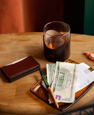 Open image in slideshow, Leather Minimalistic Cardholder Wallet
